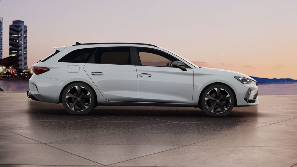 CUPRA Leon Sportstourer e-Hybrid DSG Sequential, 204hp, 2025