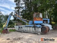Mudderverk med Hymas grävmaskin. Aluminium skrov