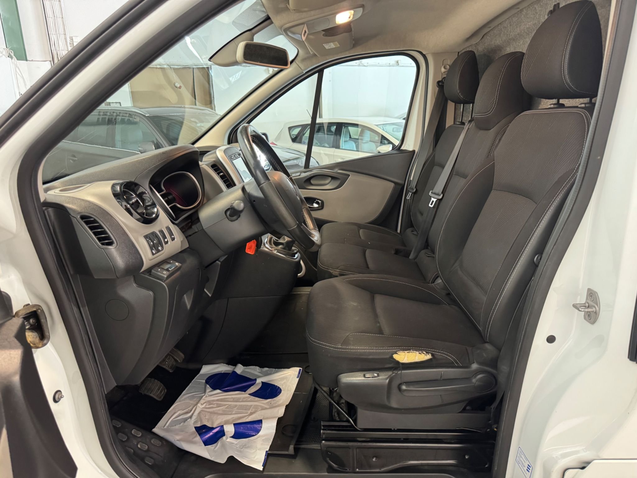 Renault Trafic Skåpbil 2.9t 1.6 dCi Manuell, 120hk, 2015