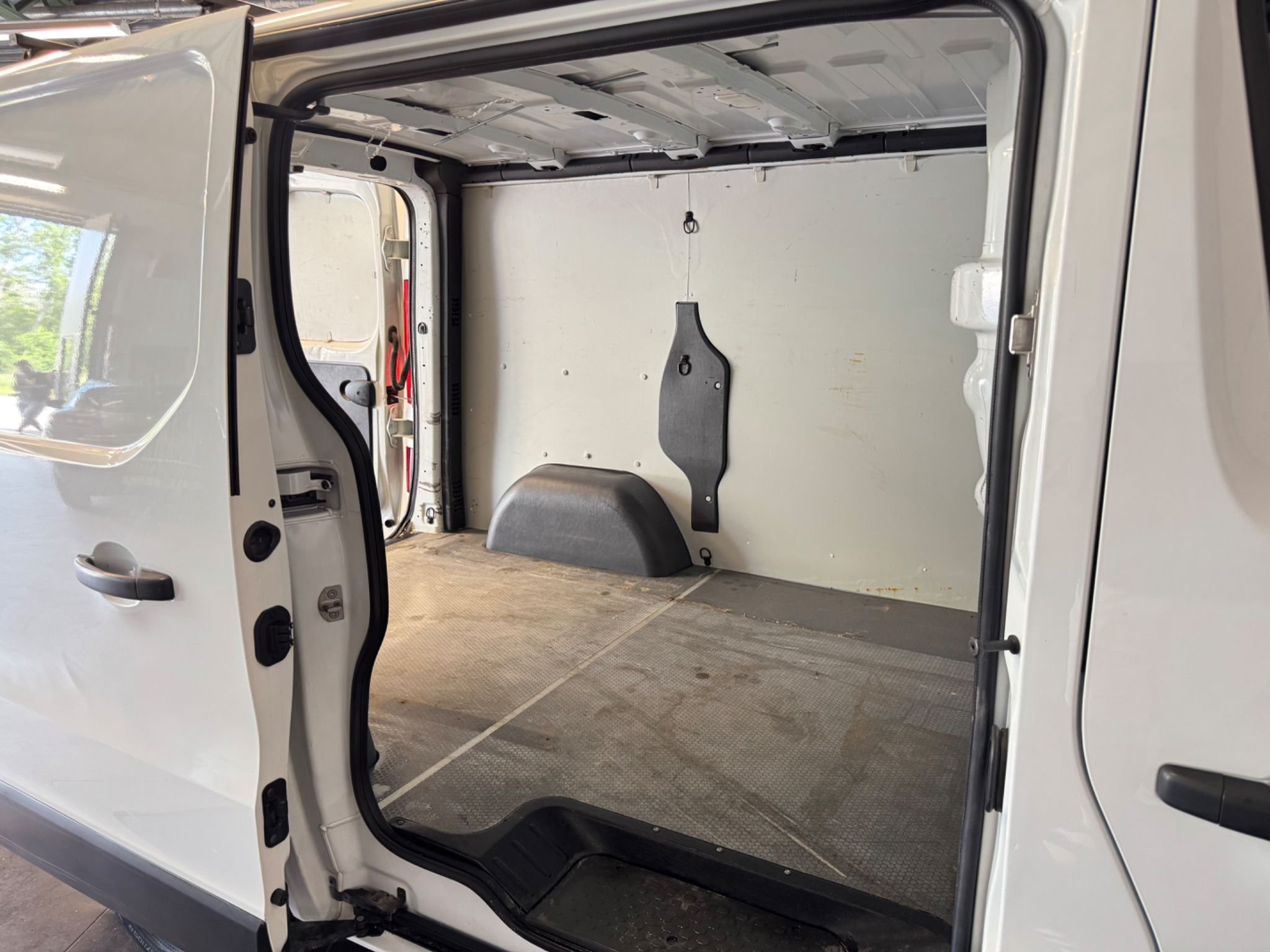 Renault Trafic Skåpbil 2.9t 1.6 dCi Manuell, 120hk, 2015