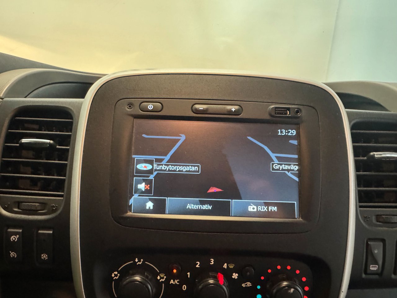 Renault Trafic Skåpbil 2.9t 1.6 dCi Manuell, 120hk, 2015