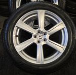 Volvo XC60/XC90 19 tum fälgar med NOKIAN TYRES friktionsdäck