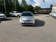 Toyota Prius 1.5 VVT-i + 3CM CVT NYSERVAD AUTO SKINN V-HJUL