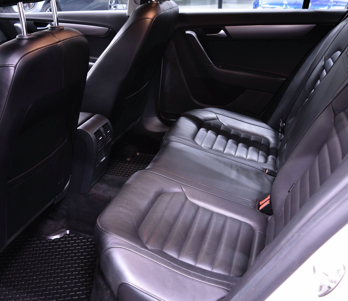 Volkswagen Passat 1.4 TGI EcoFuel DSG sekvensiell, 7-trinn, 150ps, 2012