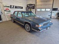 Cadillac De Ville Sedan 4.1 v8 rostfri