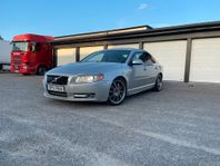 Volvo S80 2.5T Geartronic Momentum Nybes M-värmare 200hk