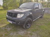 Nissan Navara Dubbelhytt 2.5 dCi Nybesiktigad A-traktor