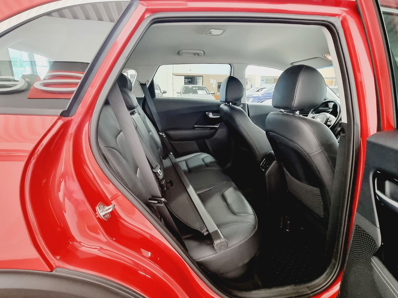 Kia Niro Hybrid DCT, 141hk, 2018