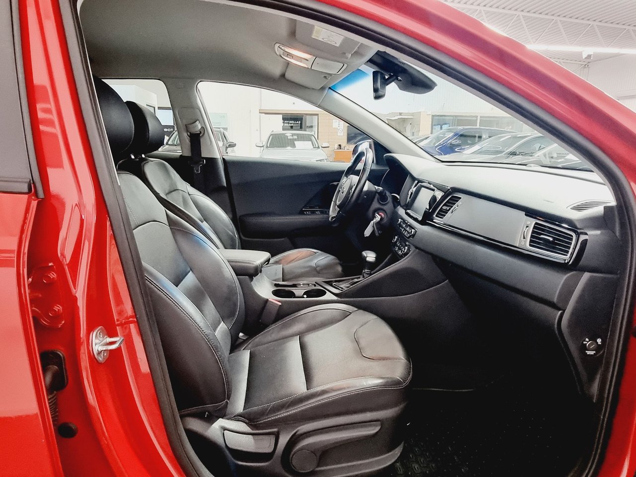 Kia Niro Hybrid DCT, 141hk, 2018