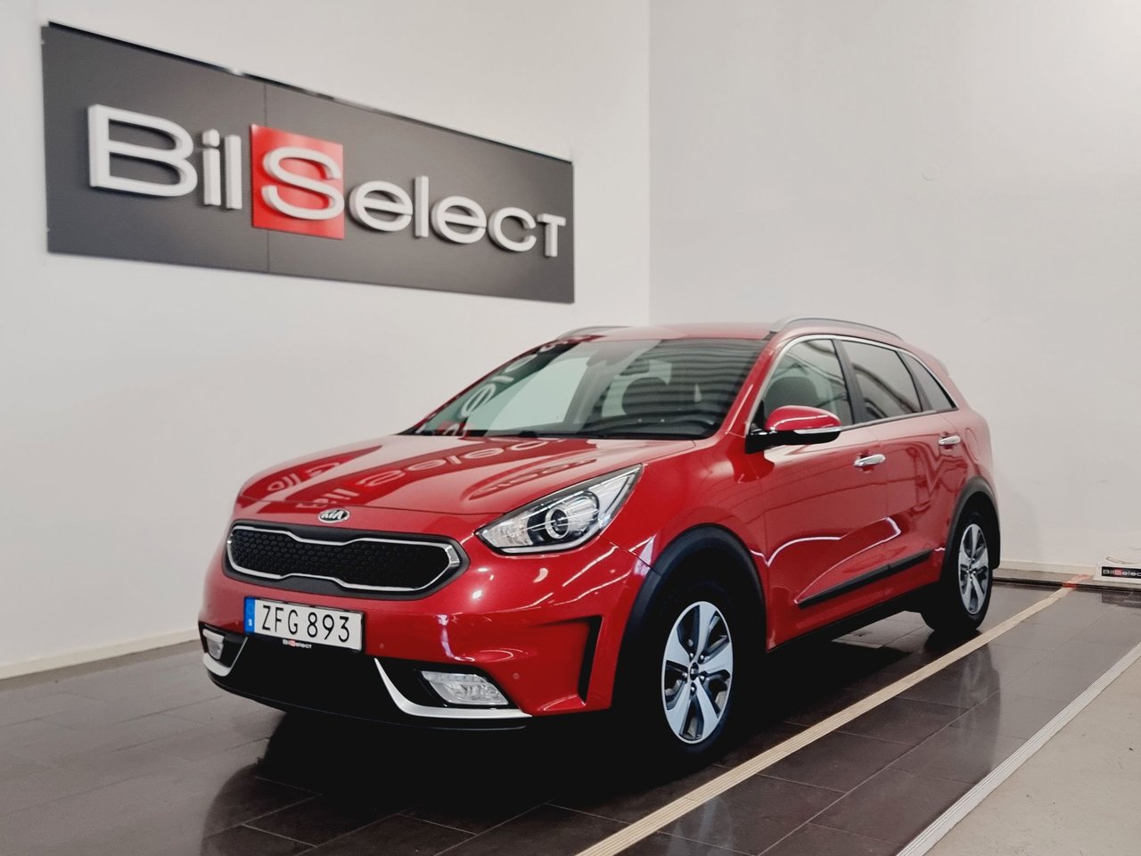 Kia Niro Hybrid DCT, 141hk, 2018