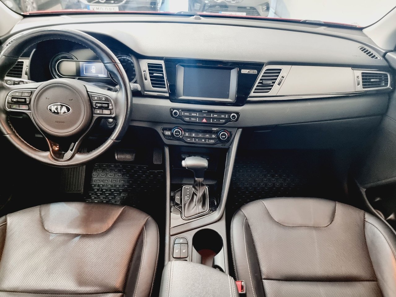 Kia Niro Hybrid DCT, 141hk, 2018