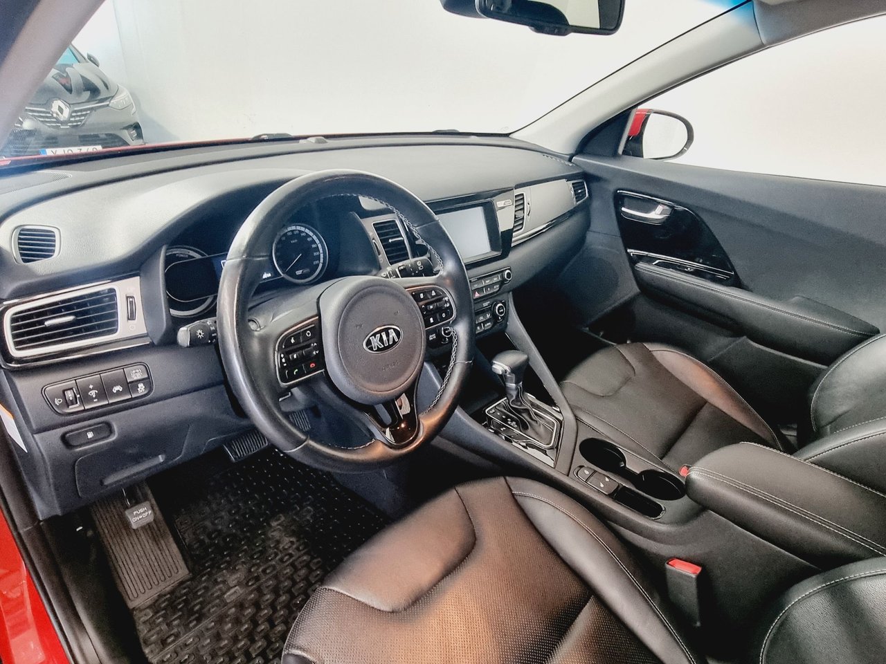 Kia Niro Hybrid DCT, 141hk, 2018