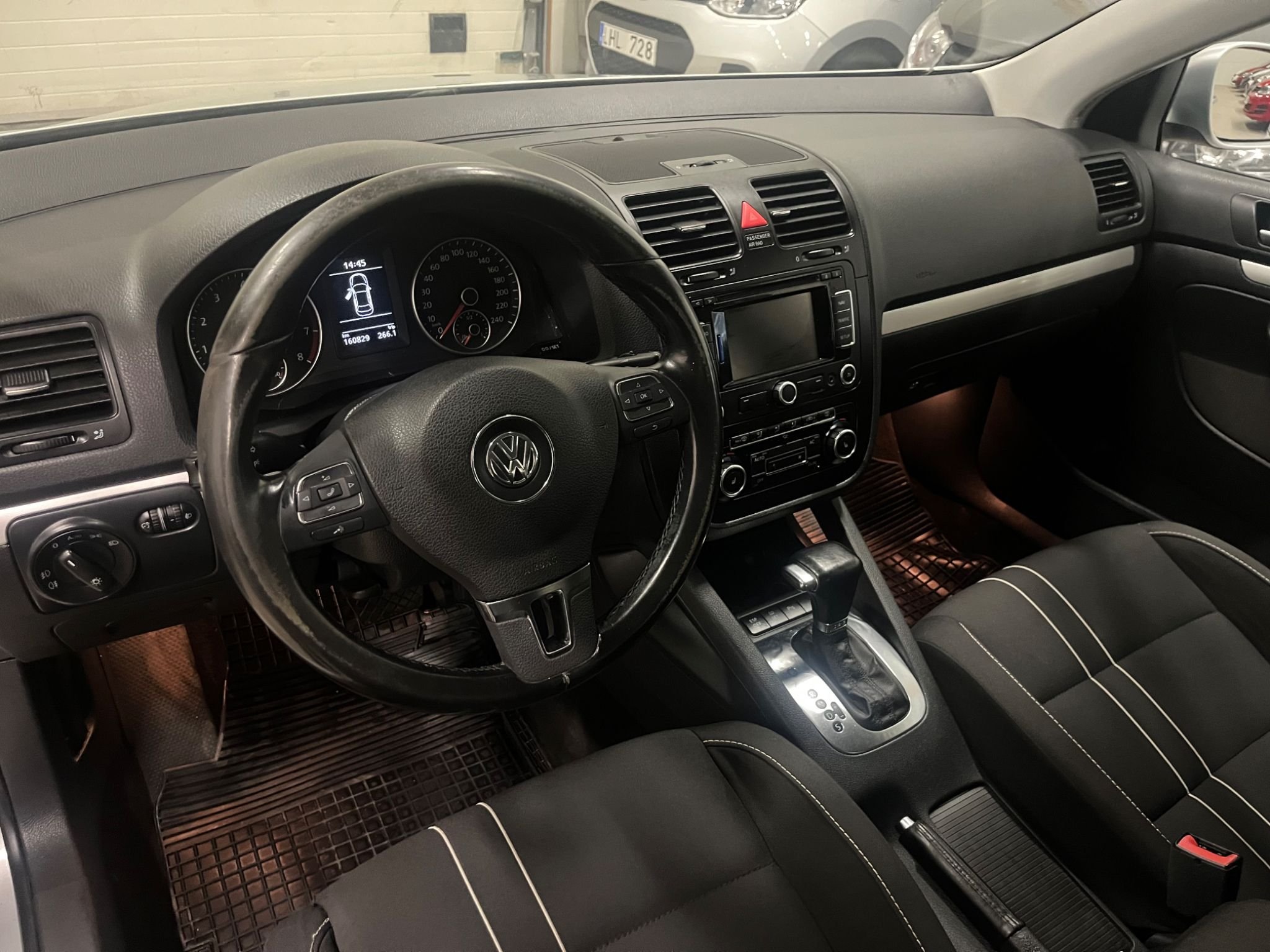 Volkswagen Jetta 1.4 TSI DSG sekvensiell, 7-trinn, 122hk, 2010