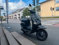 Vespa ET2