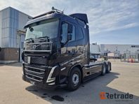 Dragbil Volvo FH 64T 6X4 Tandem lyft boggie/ Hydraulik