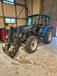 New Holland 4635 , på inkommande.