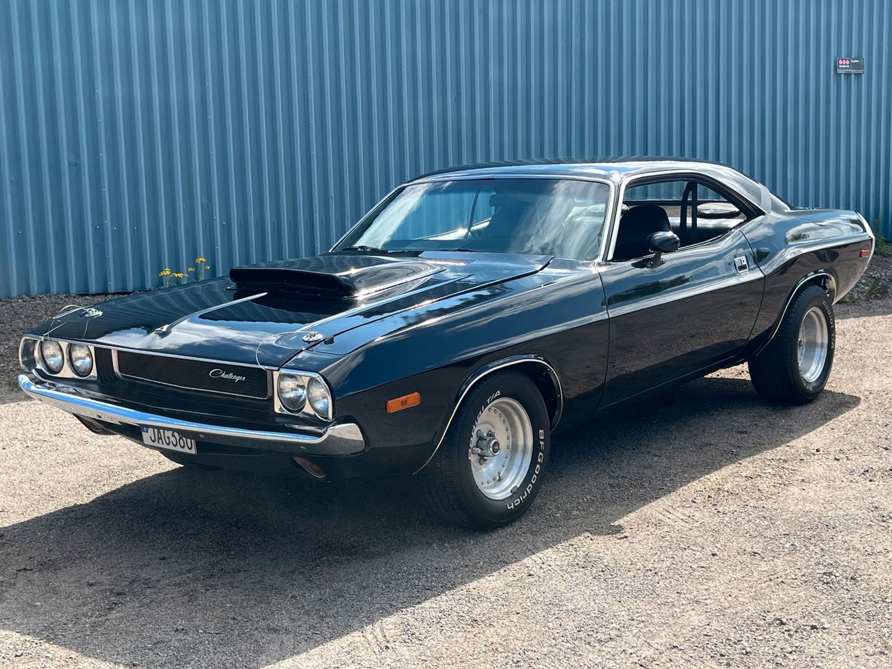 Dodge Challenger