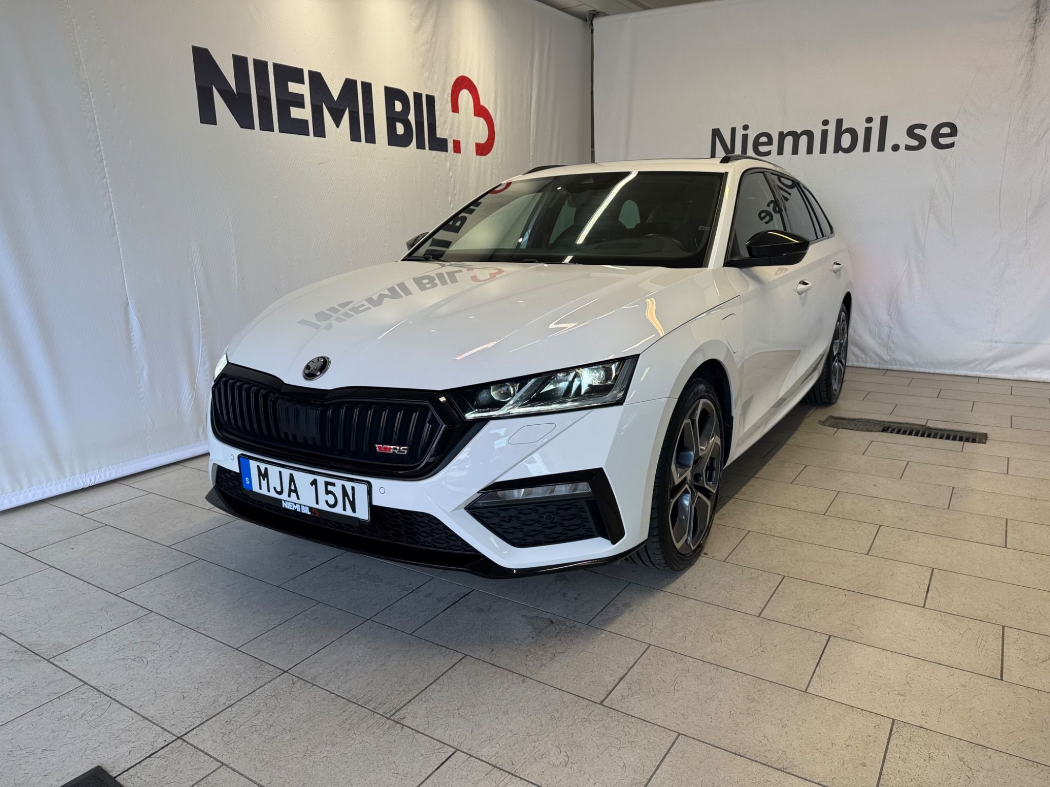 Škoda Octavia Combi RS iV DSG Sequential, 245hp, 2023