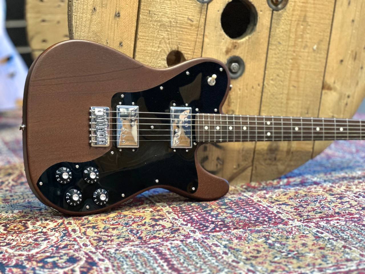 Fender Telecaster Deluxe Limi...
