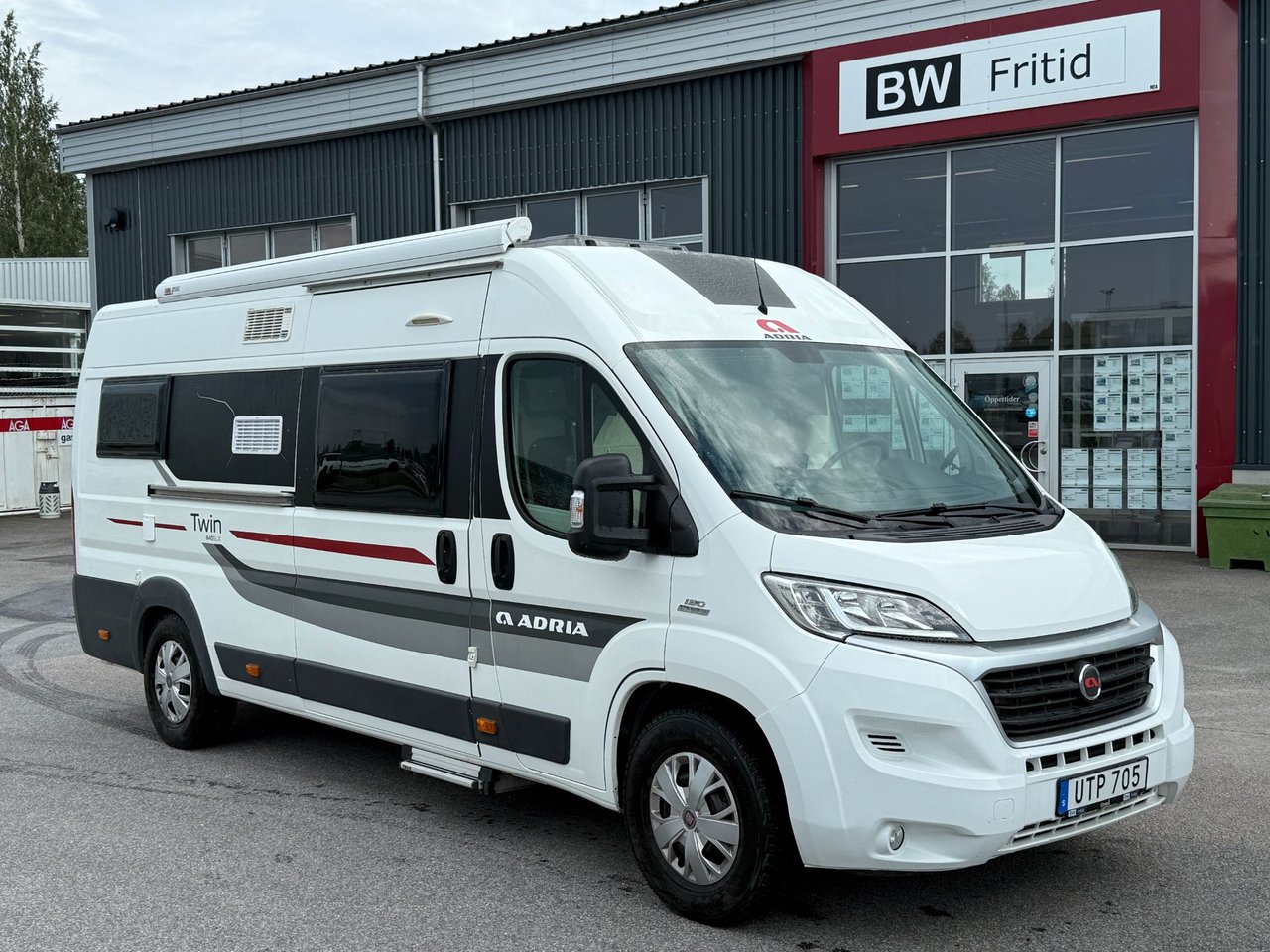 Adria Twin 640 SLX
