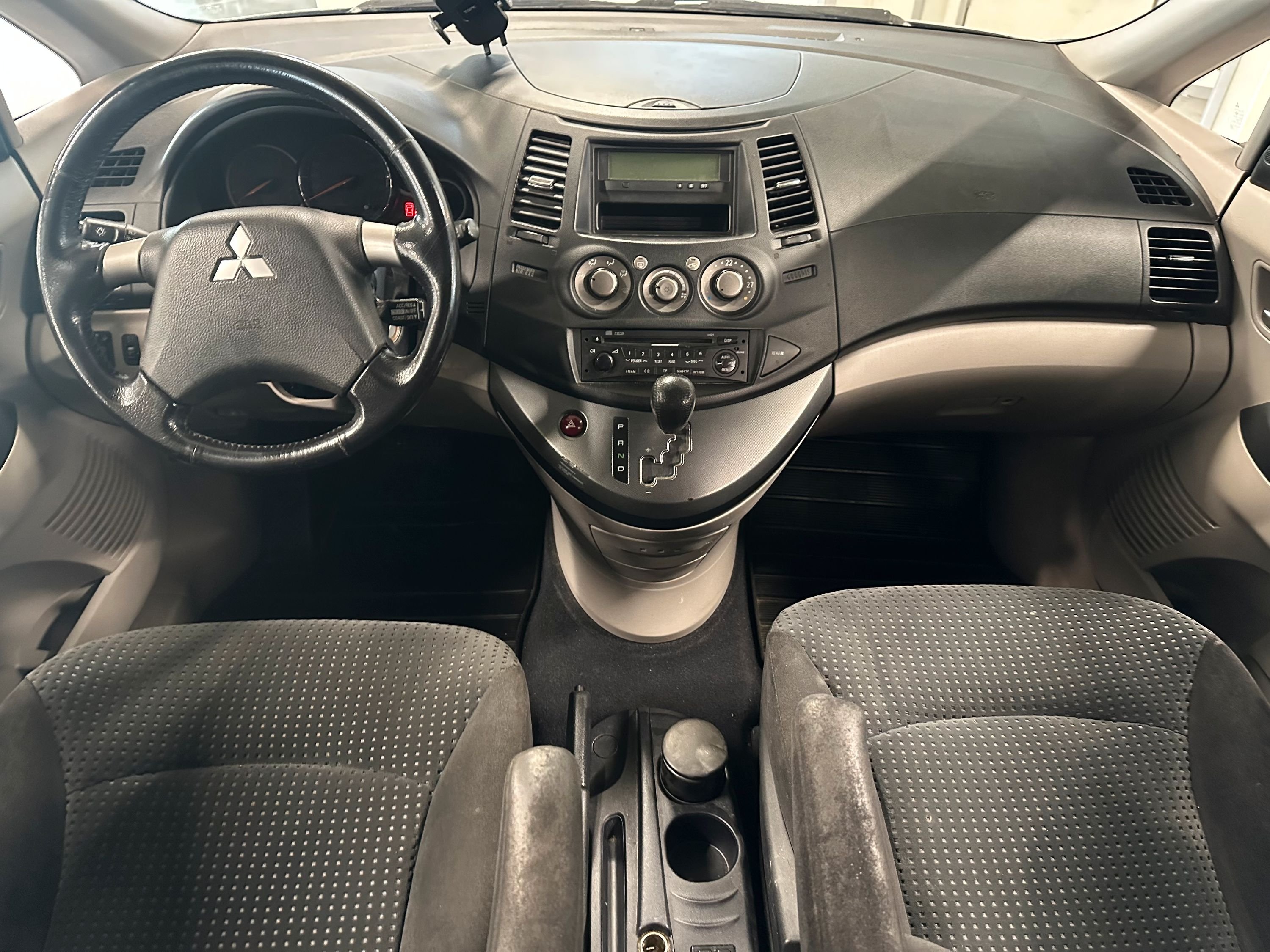Mitsubishi Grandis 2.4 MIVEC Automatisk, 165hk, 2006