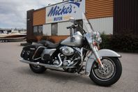 Harley-Davidson Road King Classic FLHRC ABS