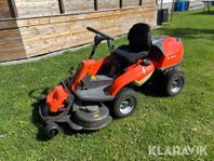 Åkgräsklippare Husqvarna R214T AWD