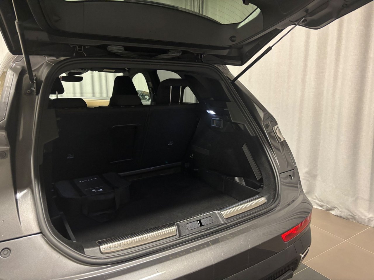 DS 7 Crossback E-Tense 225 EAT, 224hk, 2022