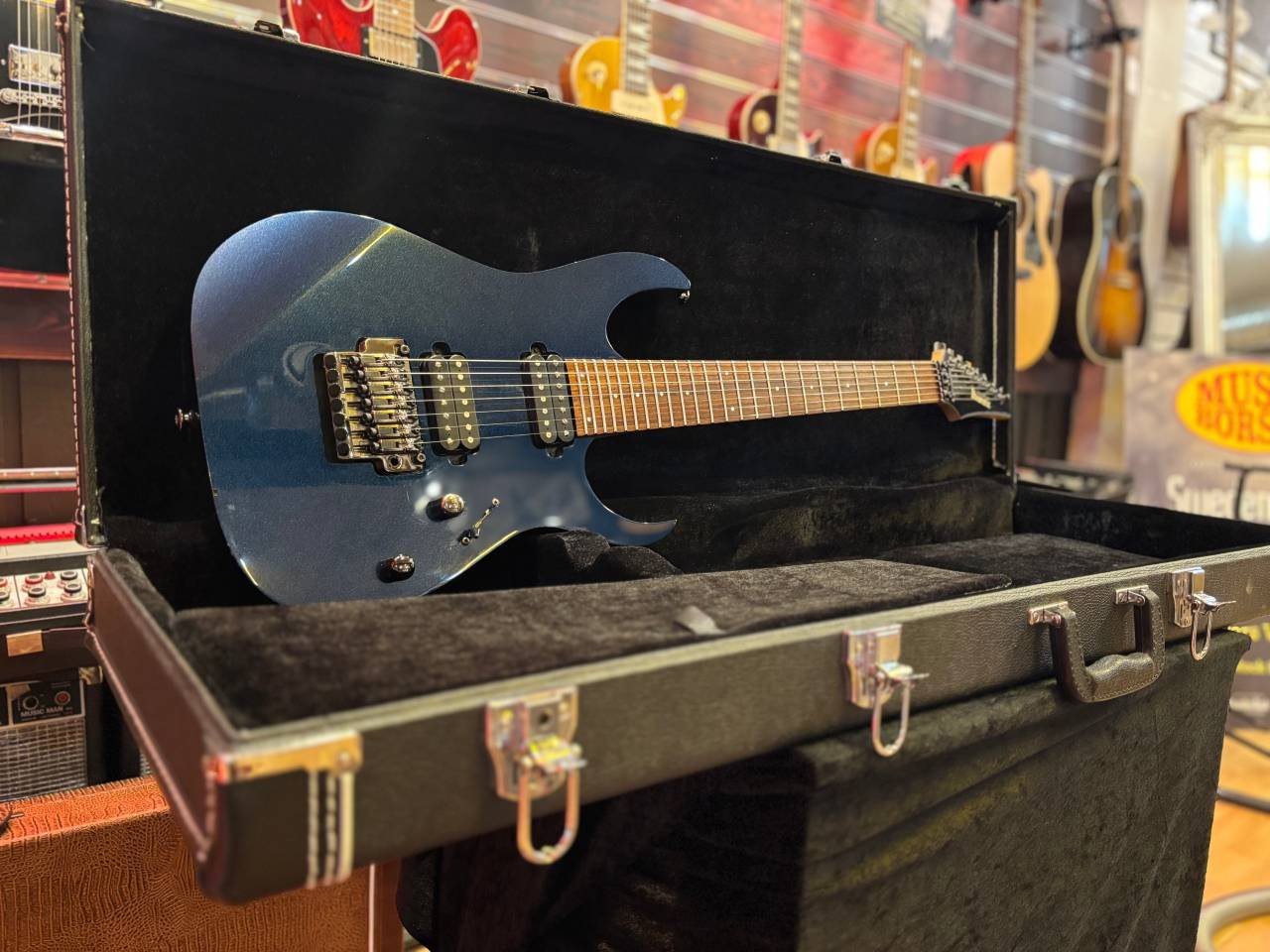 Ibanez RG1527