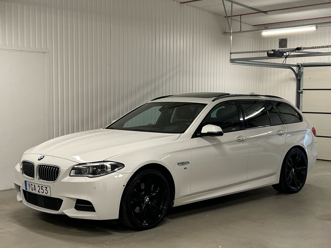 BMW 530 d xDrive Touring Step...