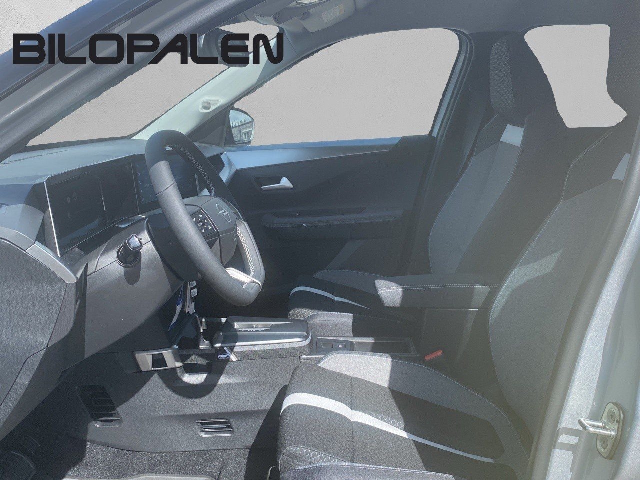 Opel Frontera Hybrid 136 eDCT, 136hp, 2025