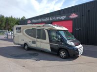 Bürstner Nexxo T728 *Långbäddar *Solcell *Förtält