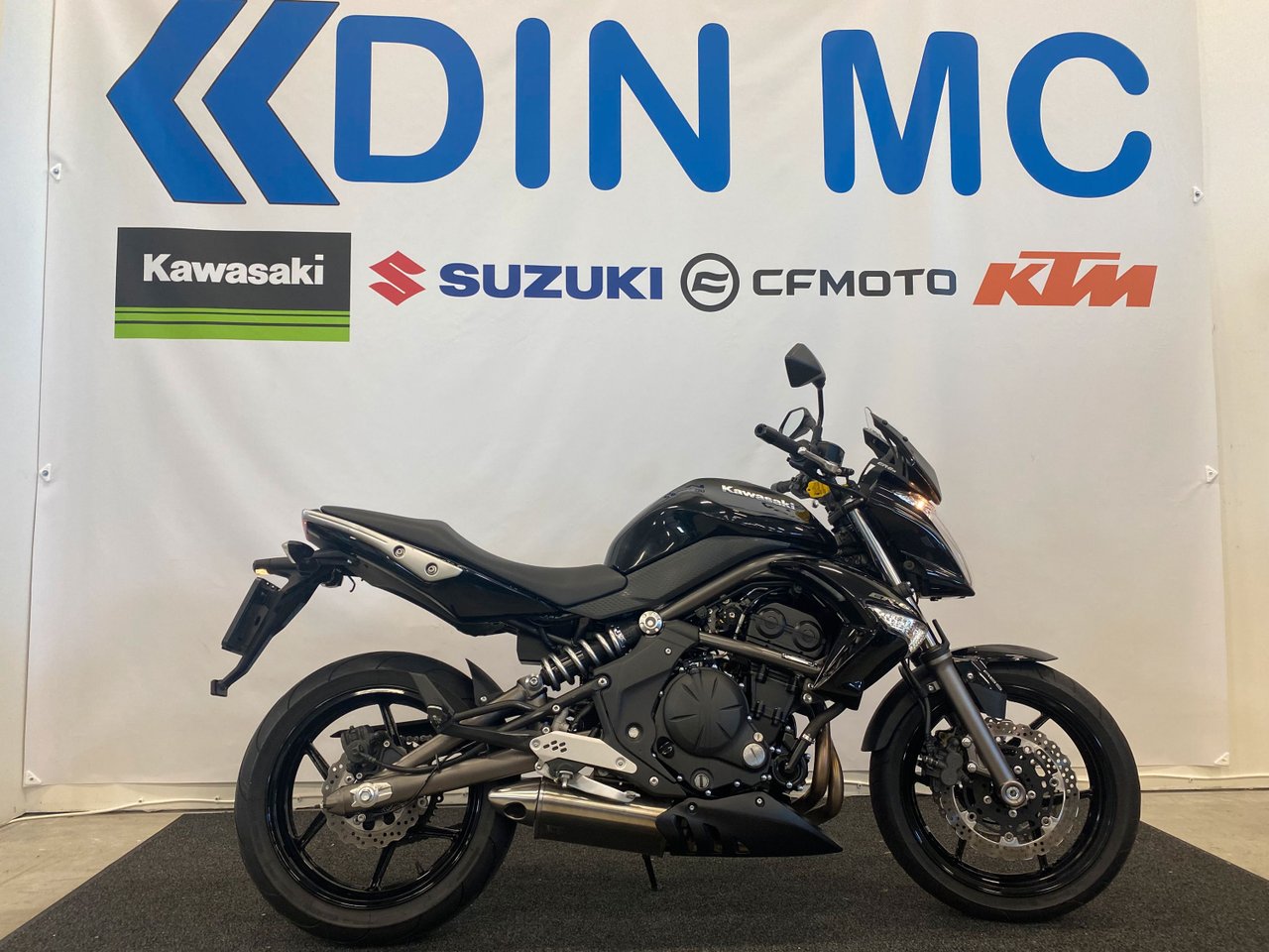 Kawasaki ER-6n ABS "Mkt fin h...