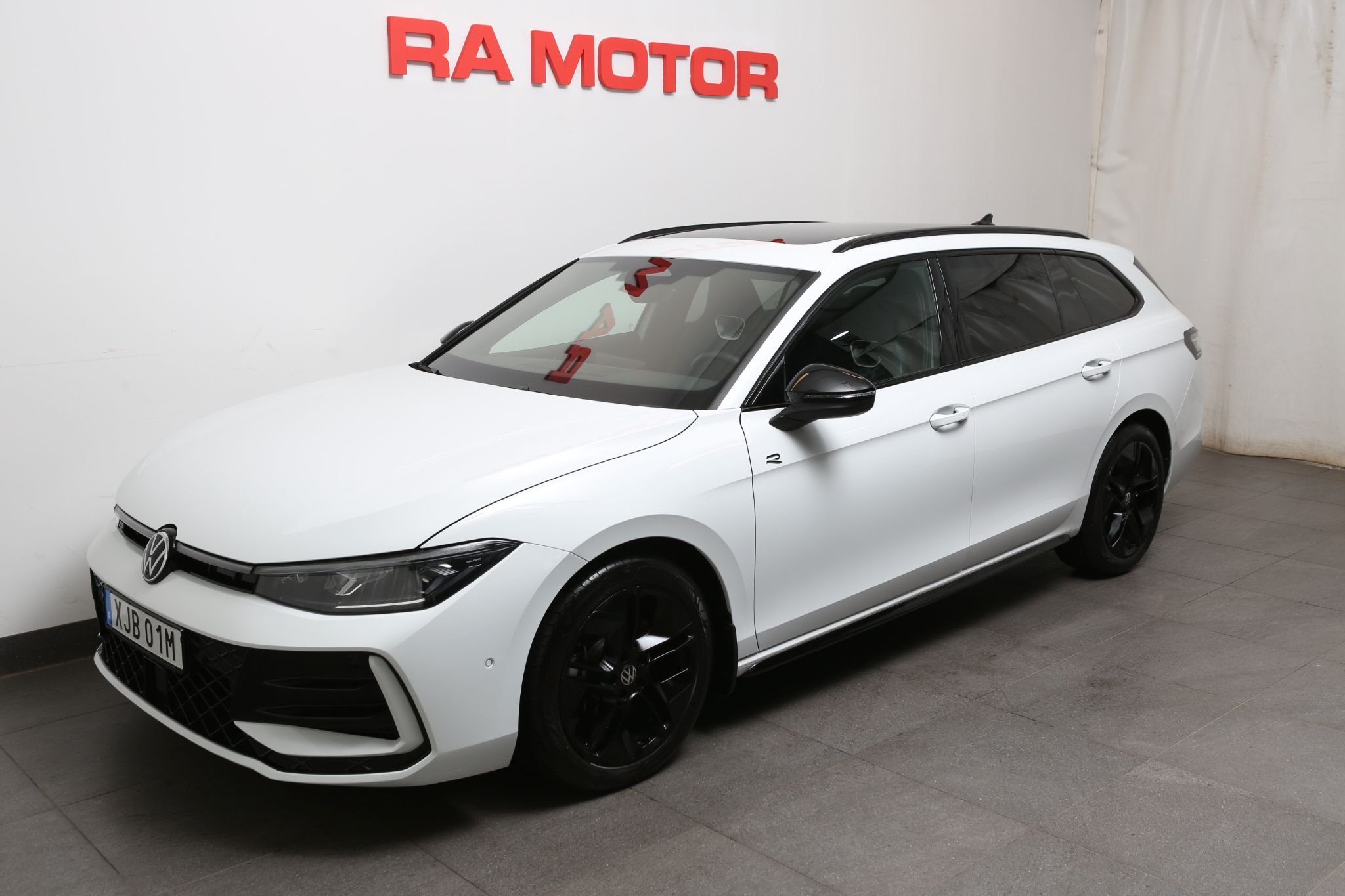 Volkswagen Passat Variant 2.0 TDI DPF SCR 4Motion DSG Sequential, 193hp, 2025
