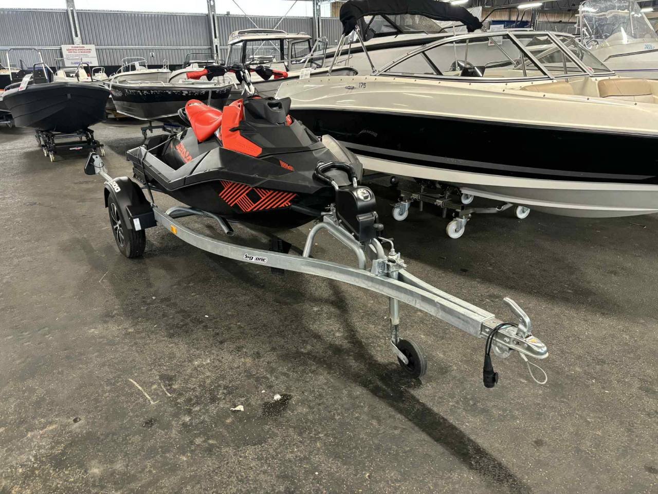Sea-Doo Spark Trixx 2-up 90 h...