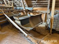 Släde med skaklar