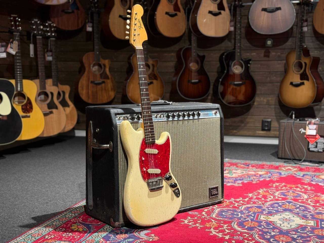 Fender Duosonic II -65 (Begag...