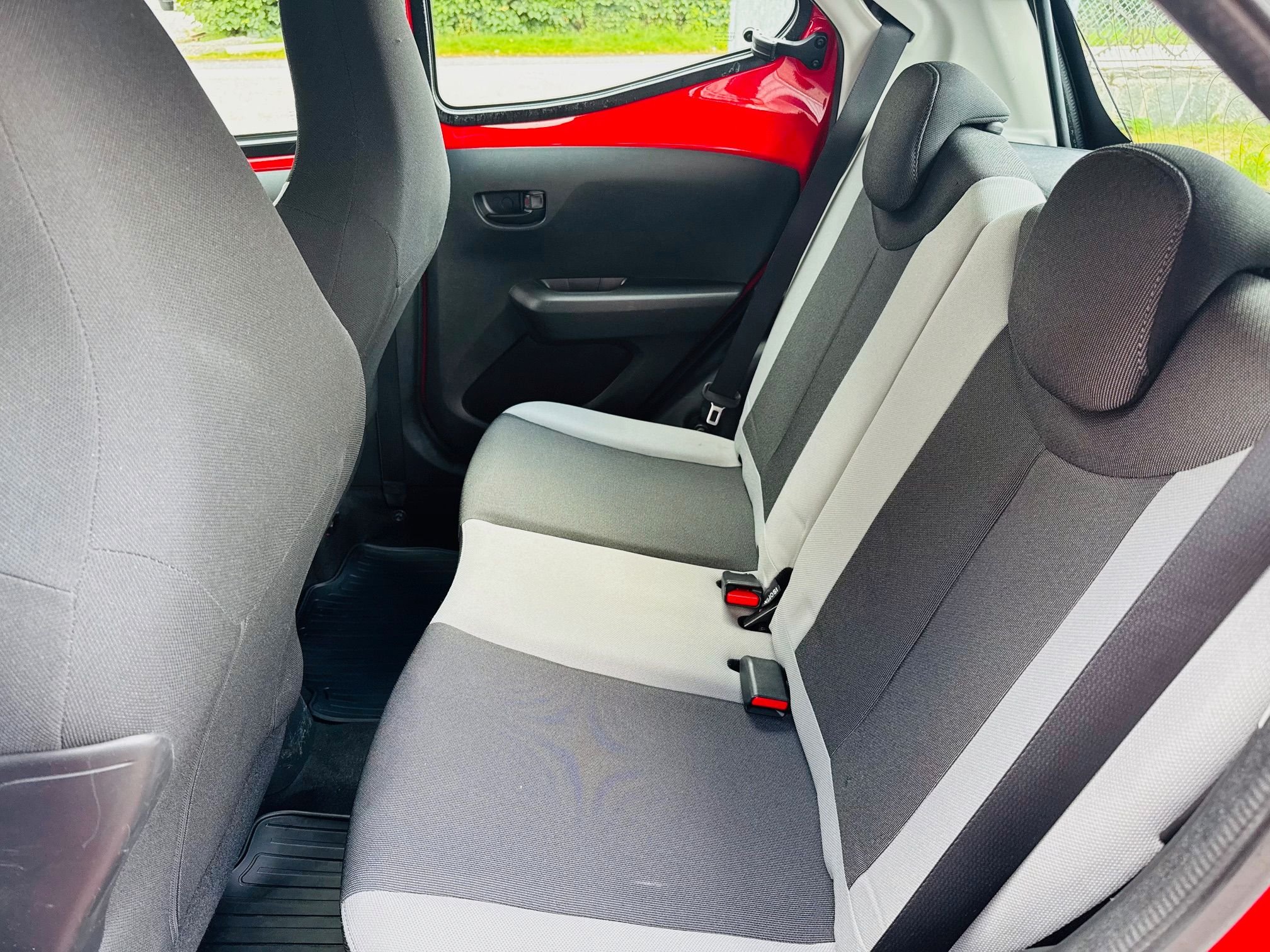 Toyota Aygo 5-dörrar 1.0 VVT-i Manuell, 69hk, 2015