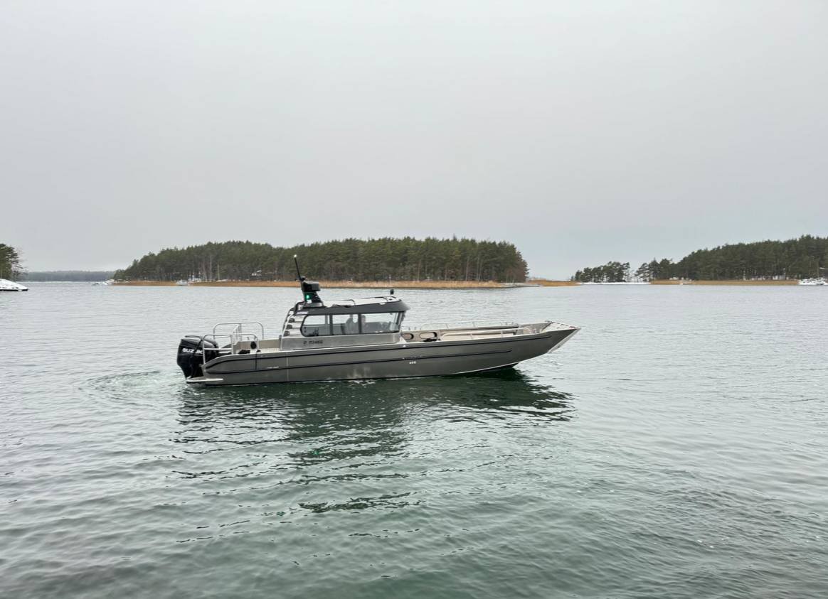 Arronet 33 H Arbetsbåt