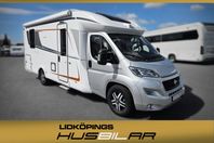 Bürstner T745 Lyseo Harmonyline Soffa bak Solceller Navi Tak