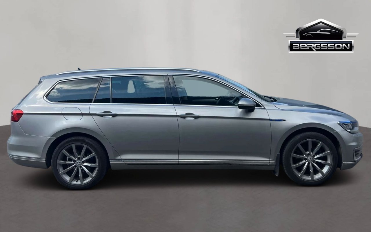 Volkswagen Passat Variant GTE 1.4 TSI ACT DSG sekvensiell, 6-trinn, 218ps, 2017