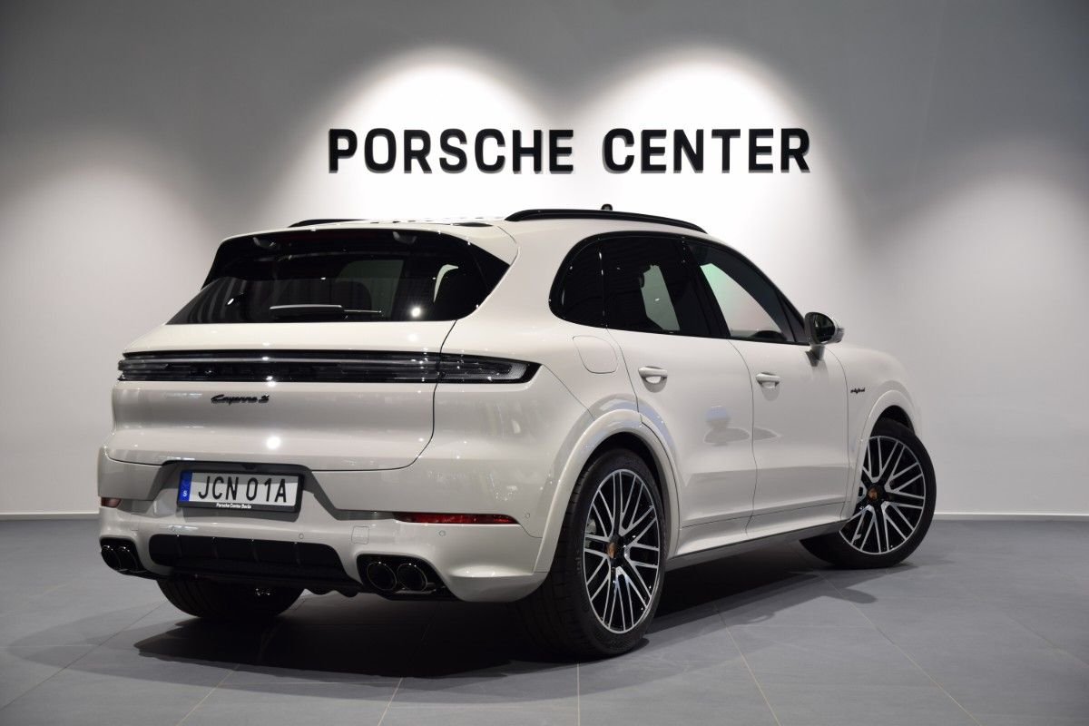 Porsche Cayenne S E-Hybrid TipTronic S, 519hk, 2026
