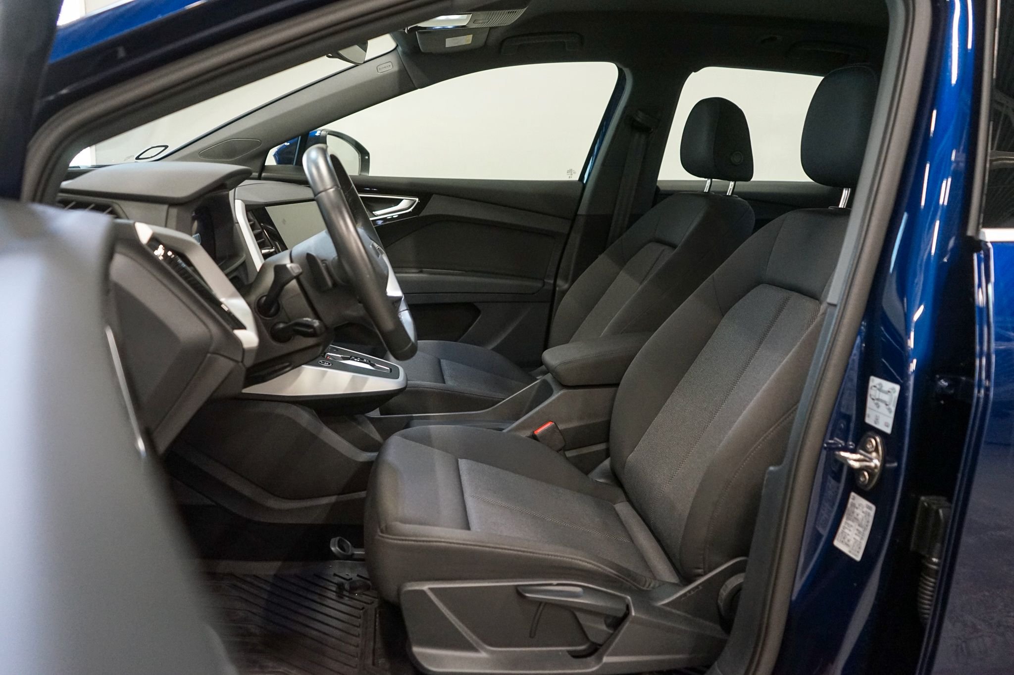Audi Q4 45 e-tron quattro, 265hk, 2024