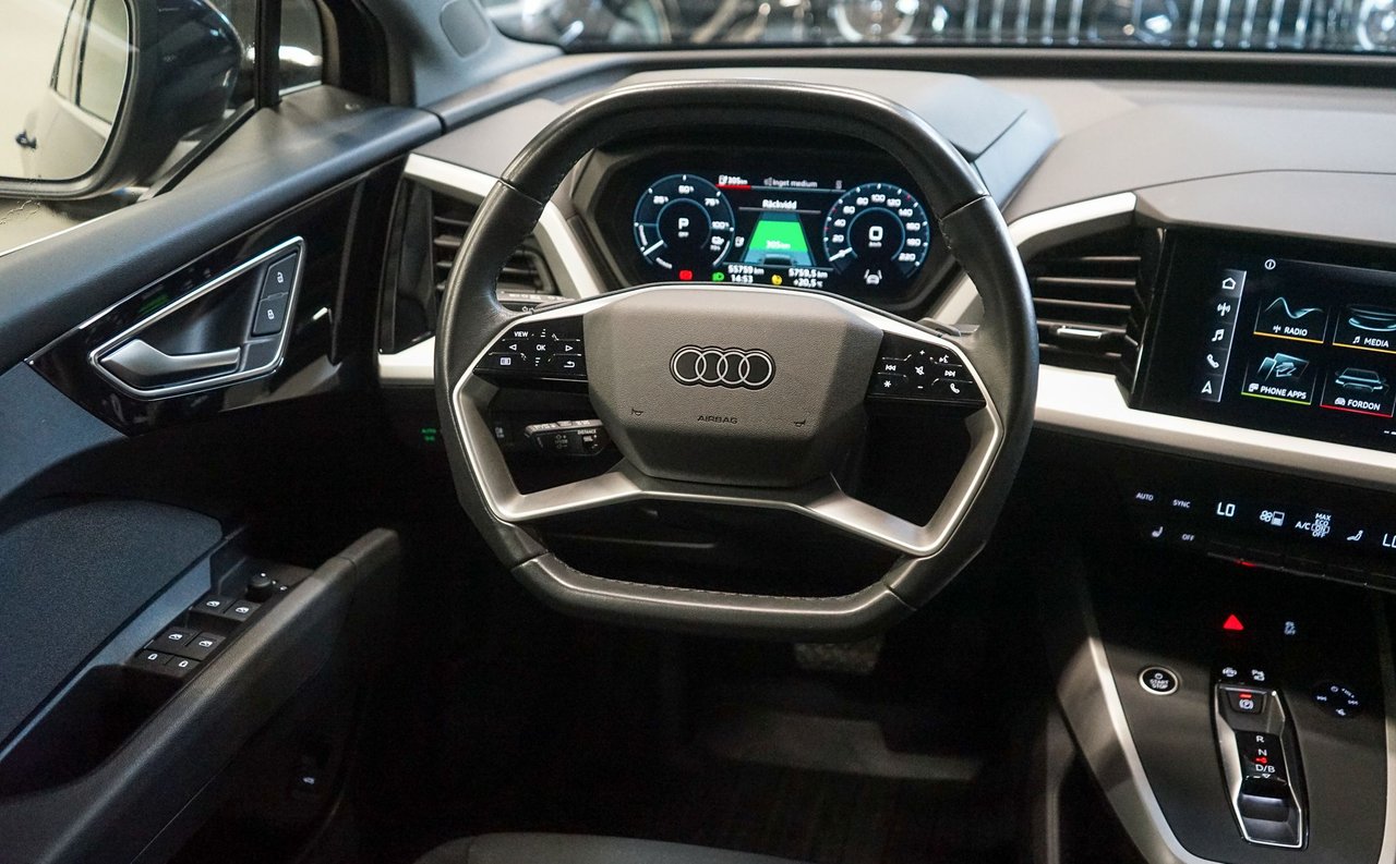 Audi Q4 45 e-tron quattro, 265hk, 2024
