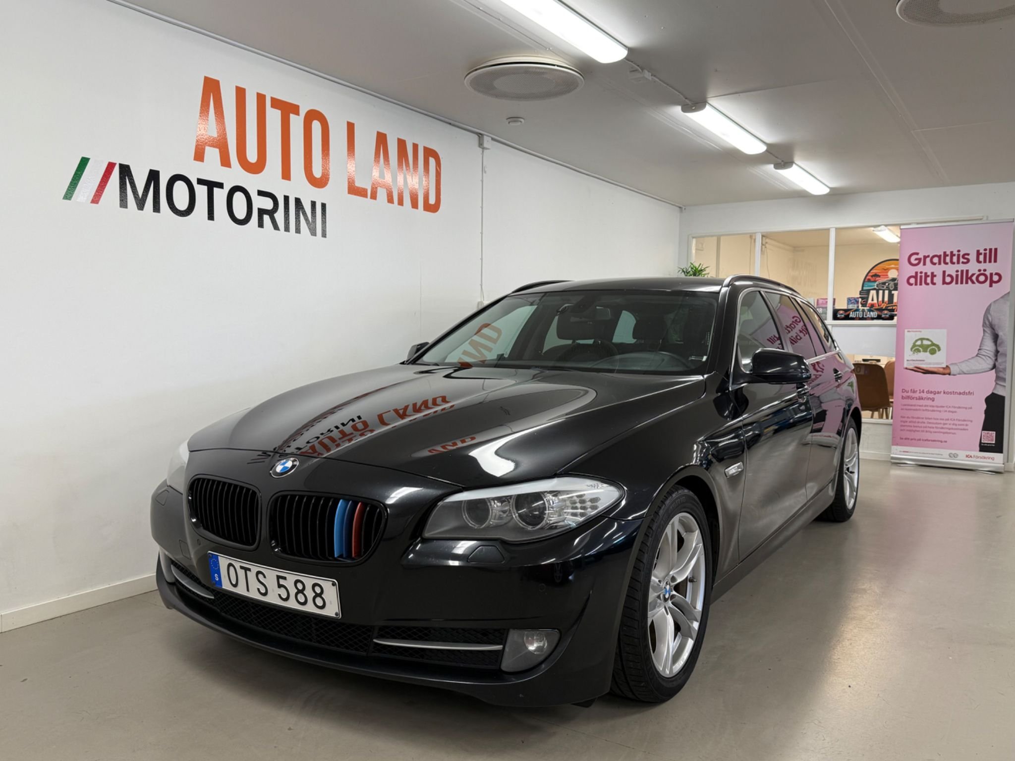 BMW 520d Touring Steptronic, 8-trinn, 184hk, 2012
