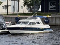Bella Falcon 26 -08 med 200hk diesel -08. Byte kan tas