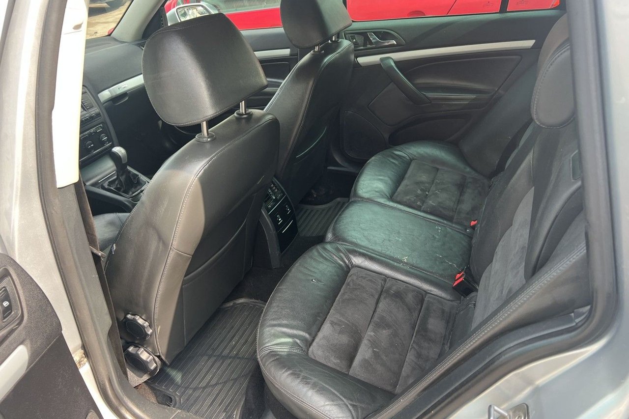 Škoda Octavia Scout 2.0 TDI DPF 8v 4Motion Manuell, 140hk, 2008