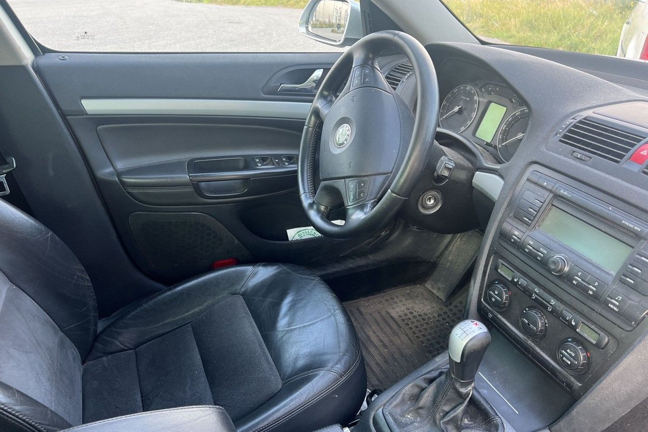 Škoda Octavia Scout 2.0 TDI DPF 8v 4Motion Manuell, 140hk, 2008