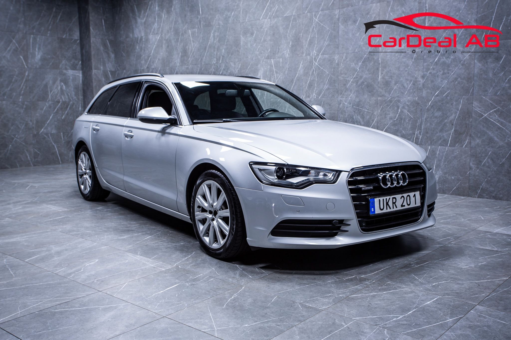 Audi A6 Avant 3.0 TDI V6 DPF quattro S Tronic, 204hp, 2012