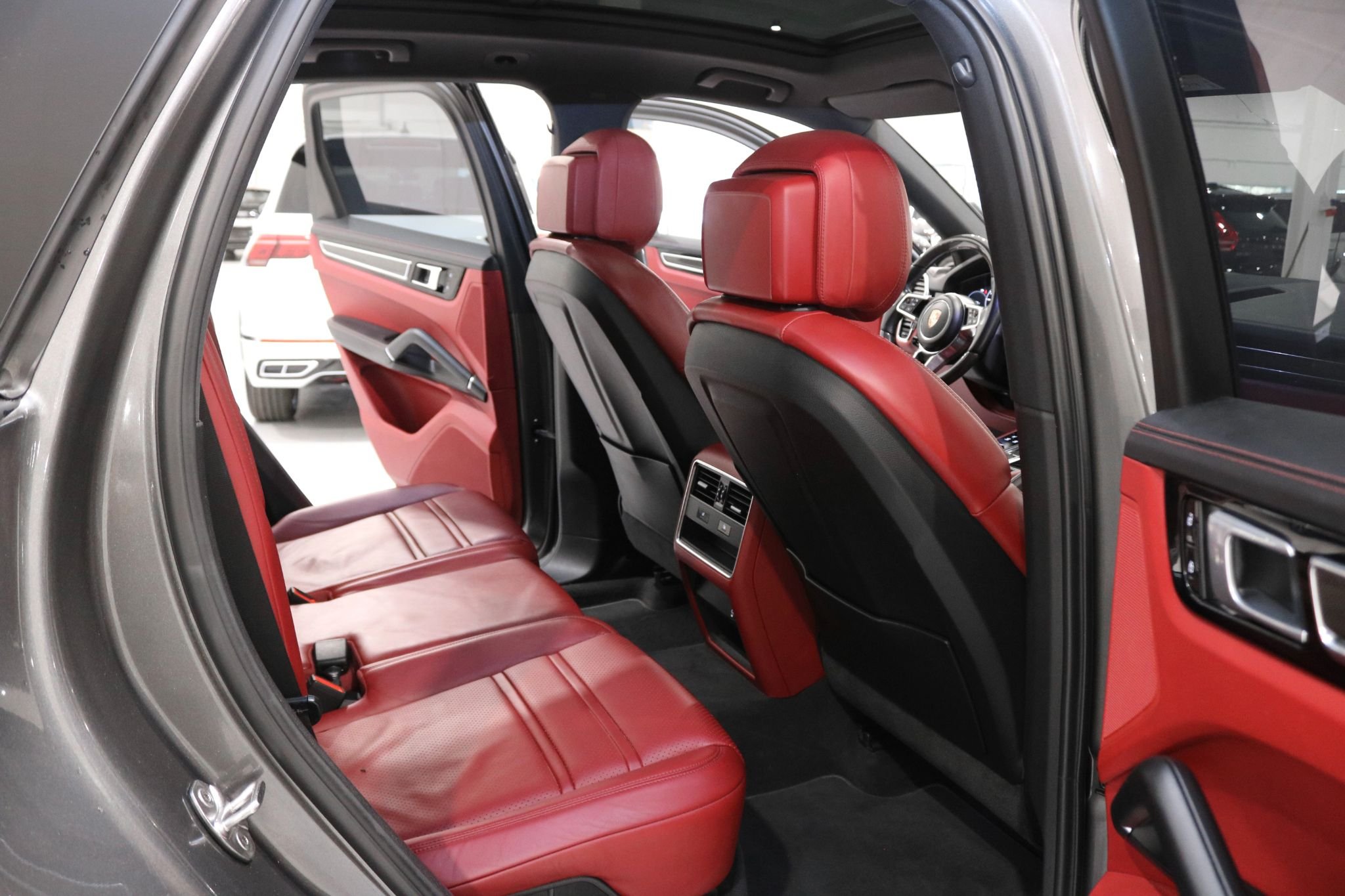 Porsche Cayenne TipTronic S, 340hk, 2020